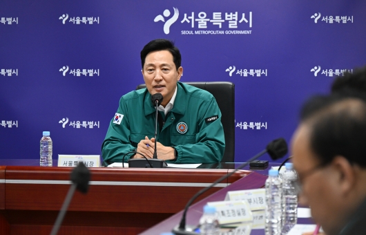 사진1. 오세훈 서울시장이 18일(화) 오후 열린 _2025년 을지연습 상황보고 및 전시 현안과제 토의_에서 발언하고 있다.