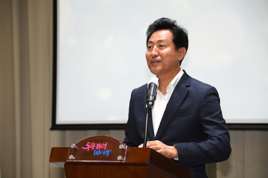 인사말 하는 오세훈 서울시장-2